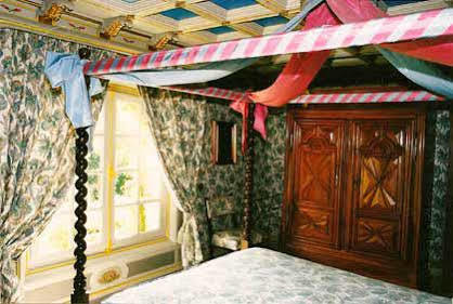 Le Petit Manoir Des Bruyeres Bed & Breakfast Villefargeau Dış mekan fotoğraf